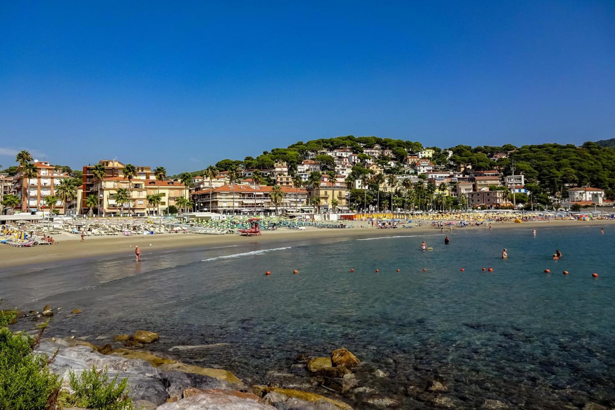 Laigueglia Beach - Happy Rentals Екстер'єр фото